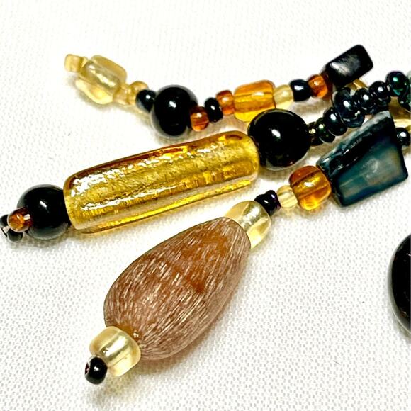 Carnelian Agate/Mother of Pearl Necklace and Dangle Earrings - Picture 8 of 9